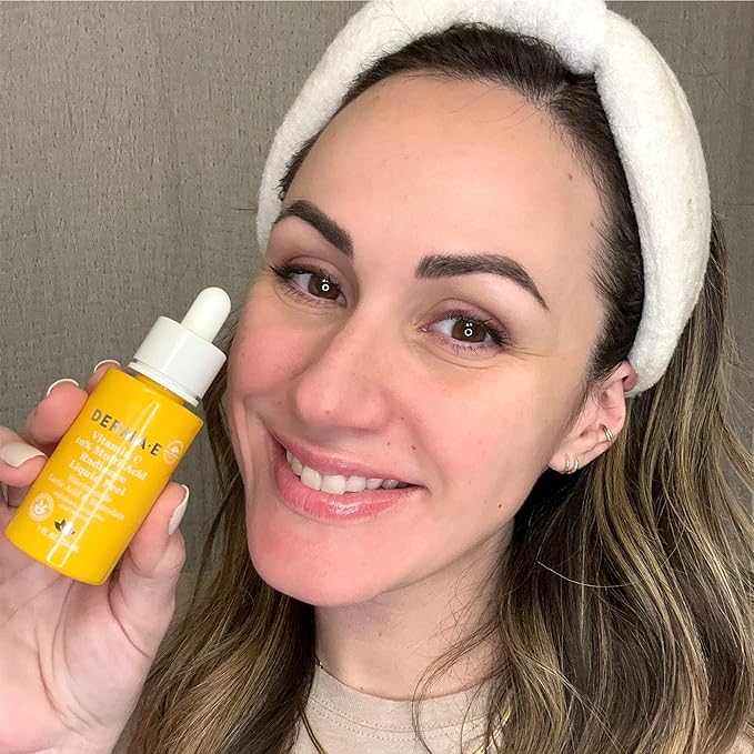 DERMA E Vitamin C Serum 10% Multi-Acid Radiance Liquid Peel – Exfoliating and Brightening Skin with Niacinamide Serum, Lactic Acid and Bromelain for Uneven Tone and Discoloration, 1 Fl Oz
